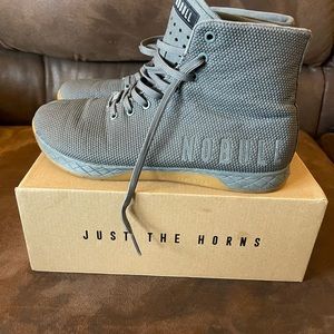 High top NoBull trainers men’s 11.5